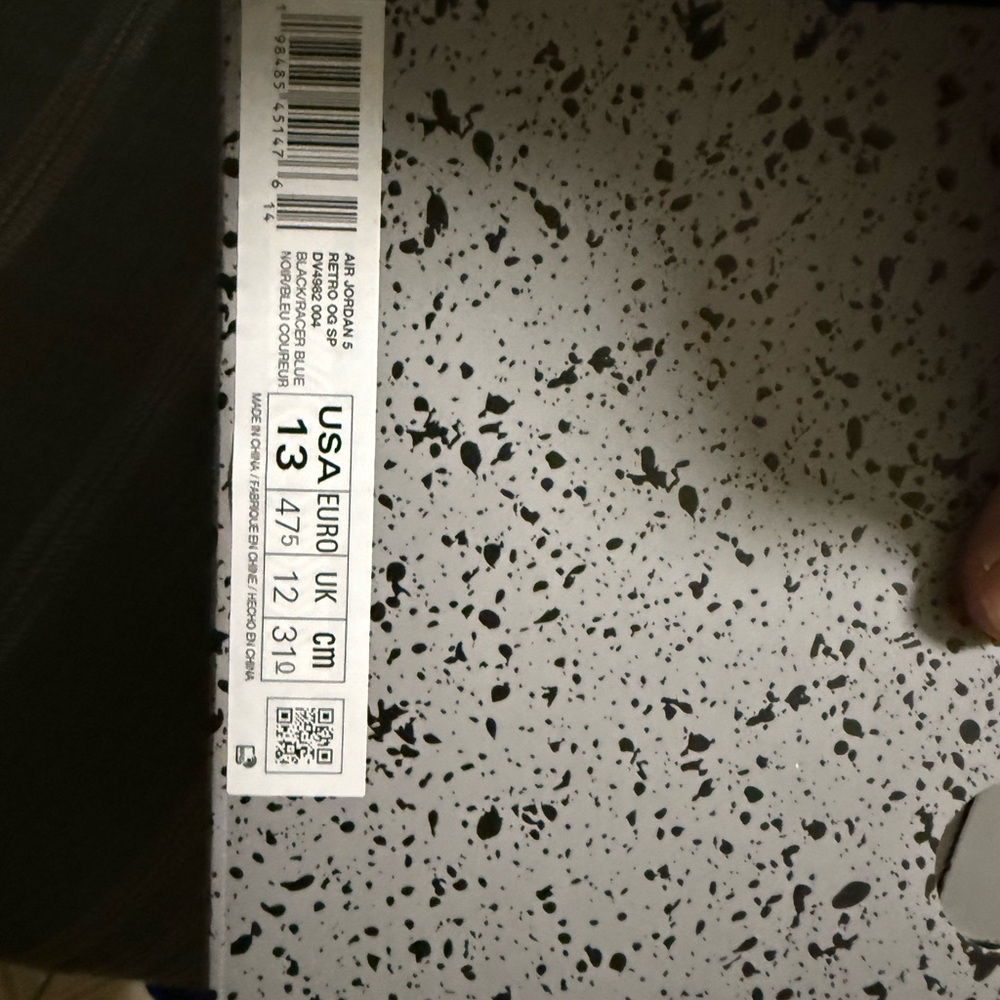 Nike Black Men's Shoes - Picture 4 of 8